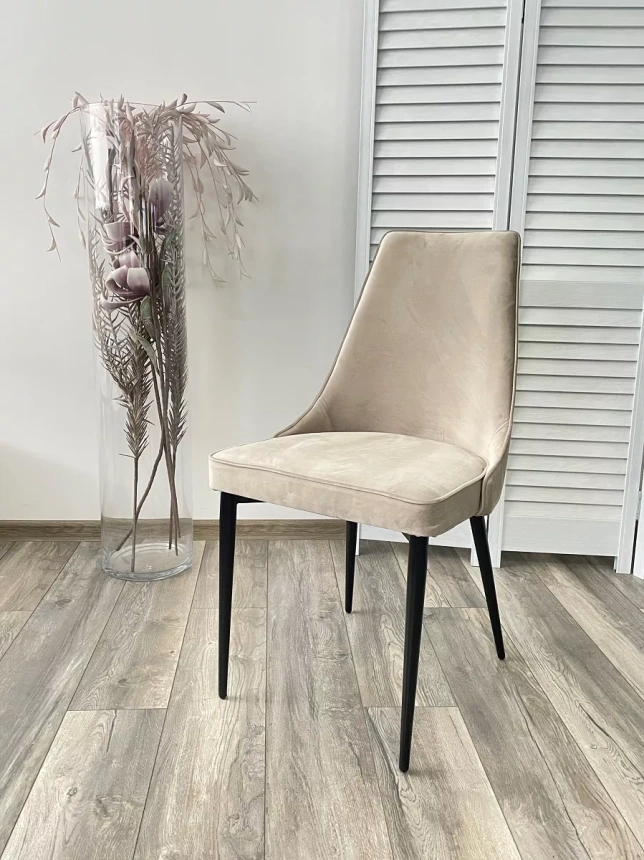 Стул Nepal-P, мягкий, латте #25, велюр, черный каркас 