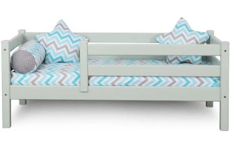 Детская кровать Соня, 70*160, с бортиками, зеленый