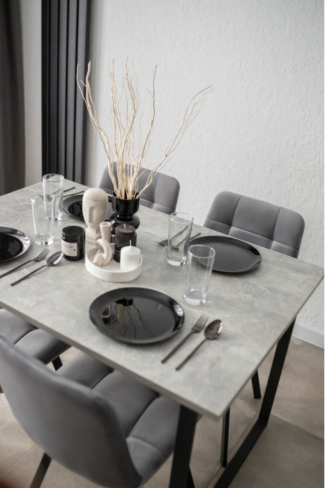 Деревянный стол Лиман, 117 х 77, бетон светлый / черный матовый