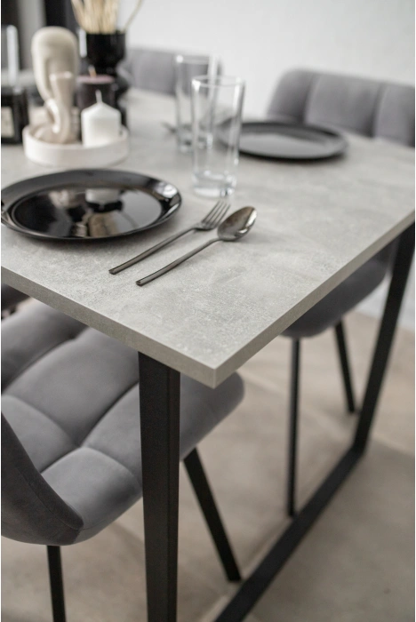 Деревянный стол Лиман, 117 х 77, бетон светлый / черный матовый