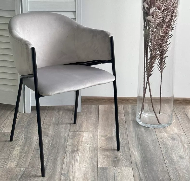 Стул Дилл, мягкий, H-09 светло-серый, велюр, черный каркас