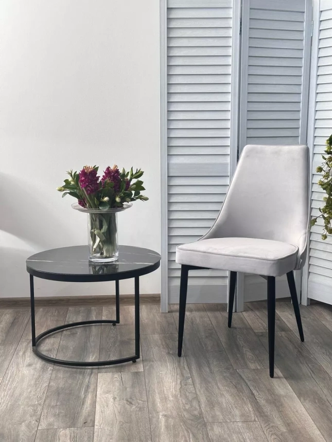 Стул Nepal-P, мягкий, светло-серый BM-4, велюр, черный каркас 