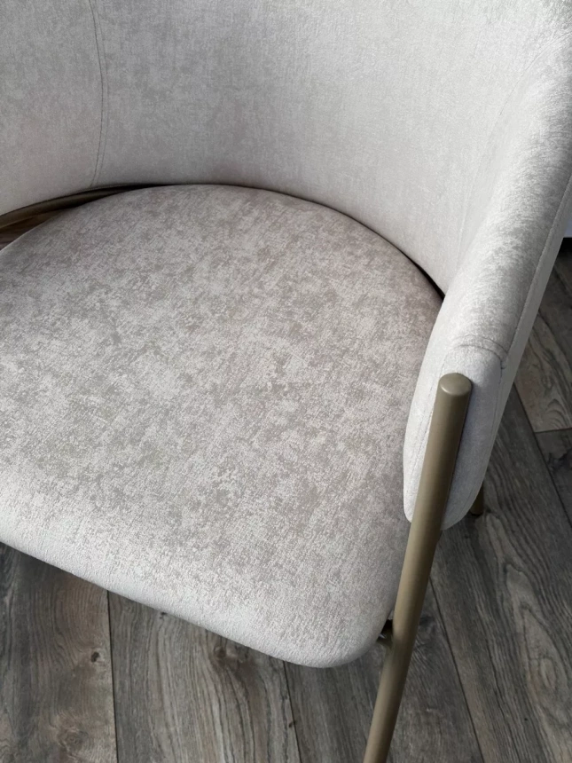 Стул Дилл, мягкий, Rain 8 слоновая кость, велюр, шампань каркас 