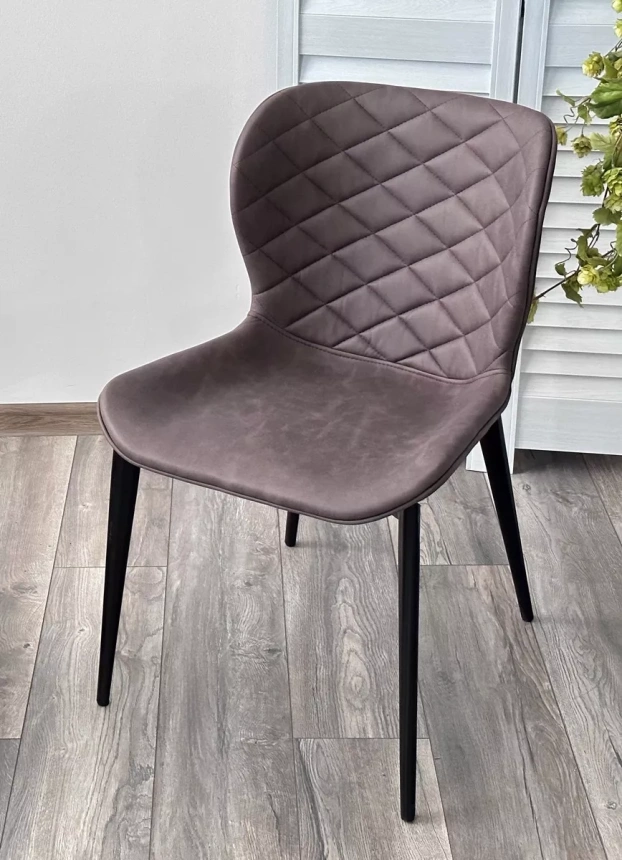 Стул Клод, мягкий, Kiprus-04 коричневый, искусственная замша, черный каркас 