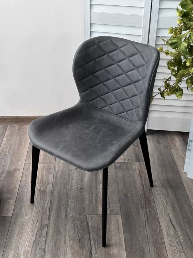 Стул Клод, мягкий, Kiprus-12 темно-серый, искусственная замша, черный каркас 