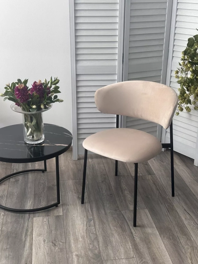 Стул Леонардо, мягкий, H-06 бежевый, велюр, черный каркас