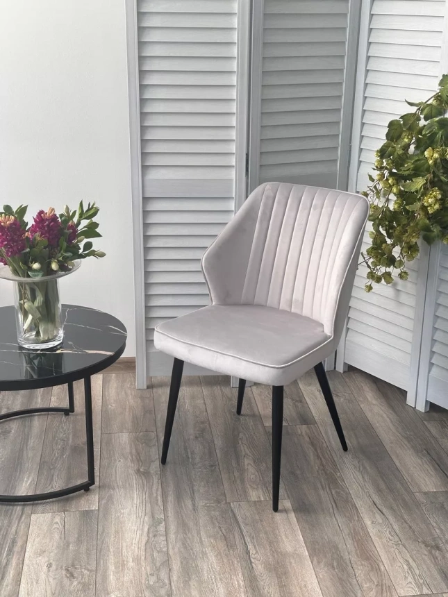 Стул Seattle-V, мягкий, светло-серый BM-4, велюр, черный каркас 