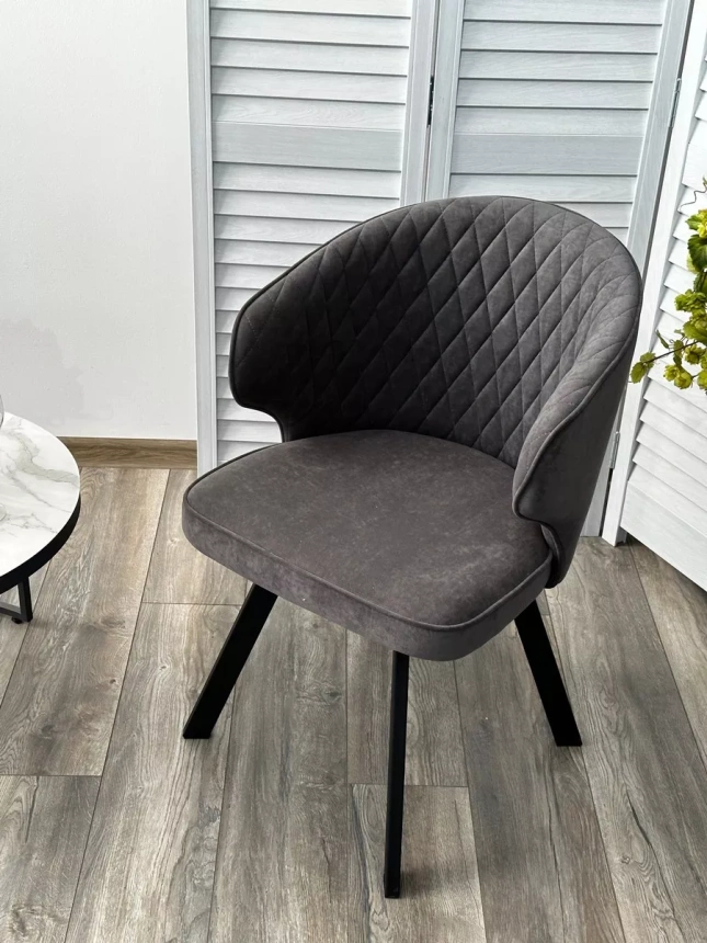 Стул Skat, мягкий, поворотный, B28 темно-серый, велюр, черный каркас