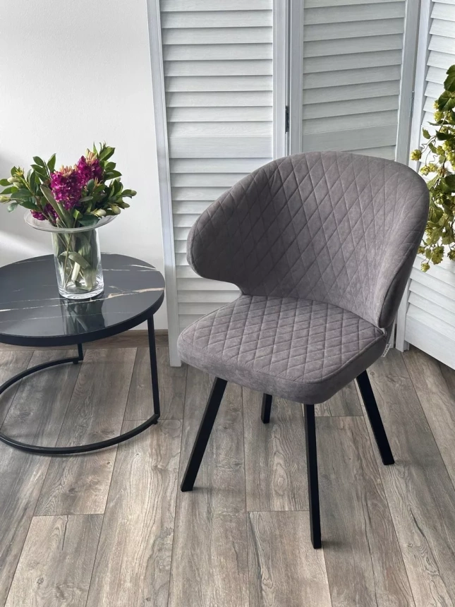 Стул Хилтон, мягкий, поворотный, B28 темно-серый, велюр, черный каркас