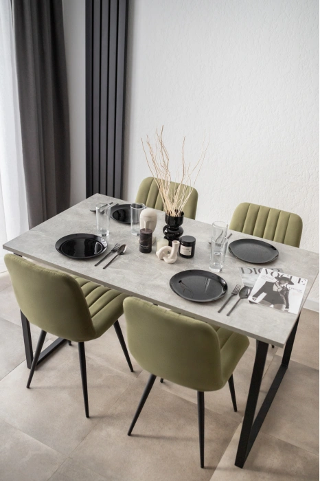 Обеденный стол Лиман, 140 х 80, бетон светлый / черный матовый