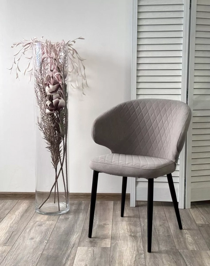 Стул Хилтон, мягкий, B22 серый, велюр, черный каркас