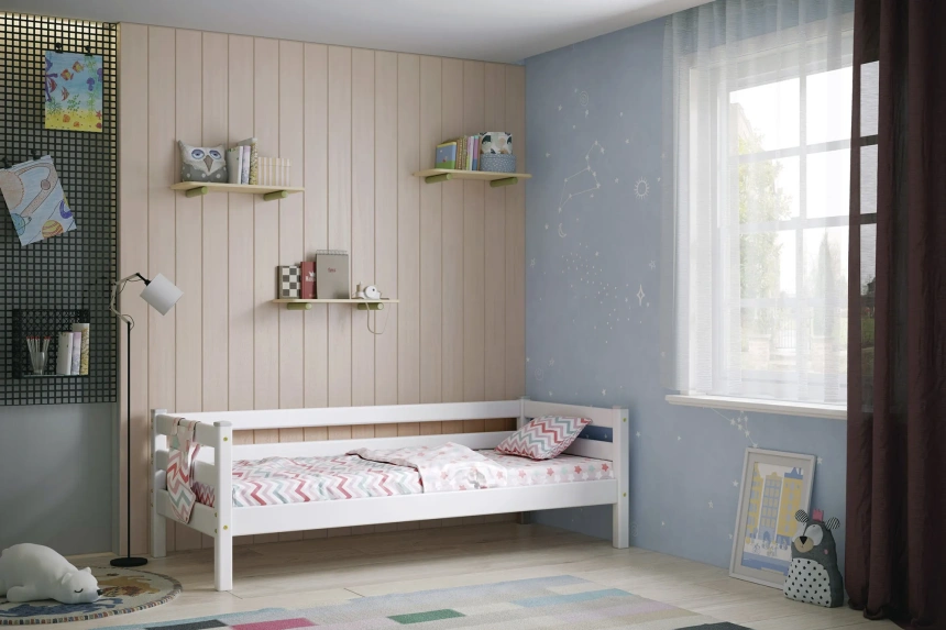 Кровать детская Соня-2, с задней защитой, белый