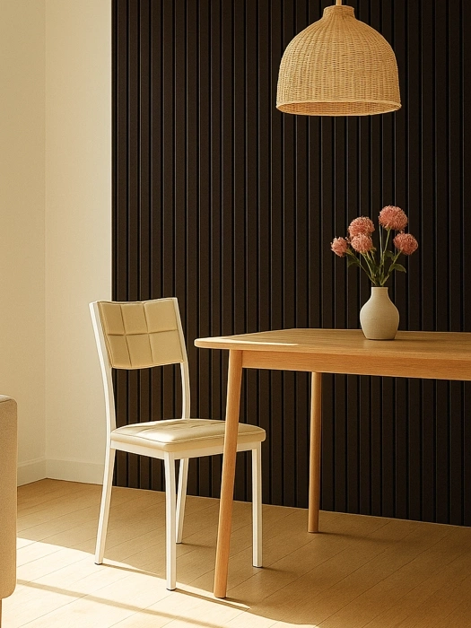 Стул на металлокаркасе Бекал, экокожа бежевый d1 / белый