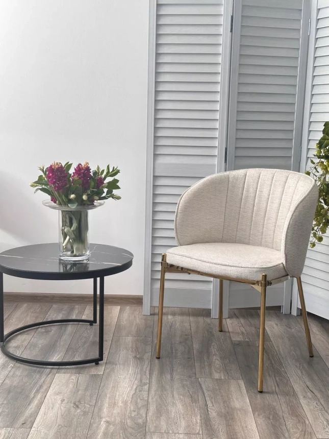 Стул Diana, мягкий, Modica-40 бежево-белый, ткань, золотой каркас