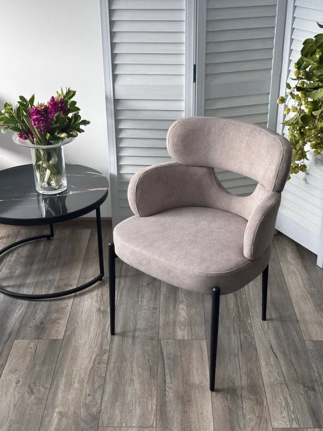 Стул Valter, мягкий, AR627-11B молочный, ткань, черный каркас