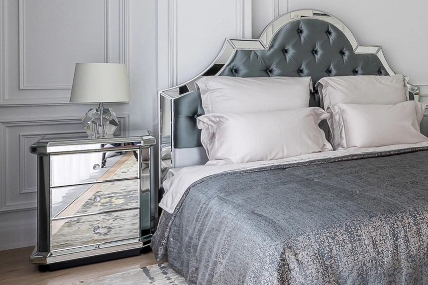 Тумба прикроватная KFC882, с ящиками