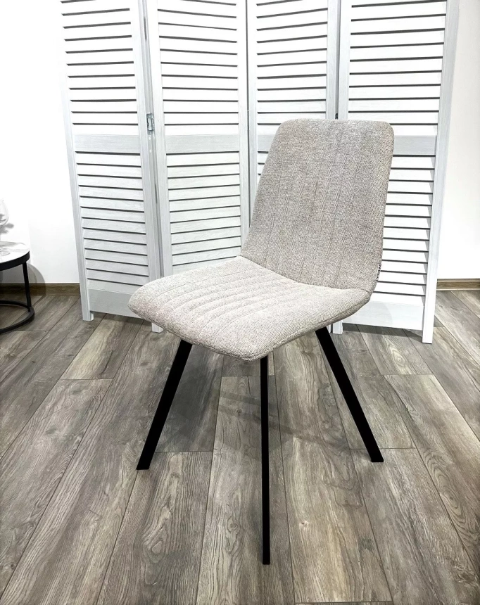 Стул Elvis, мягкий, WZ2042-02 светло-бежевый фактурный велюр, черный каркас