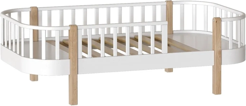 Детская кровать Лия, одноярусная, белая эмаль / прозрачный лак