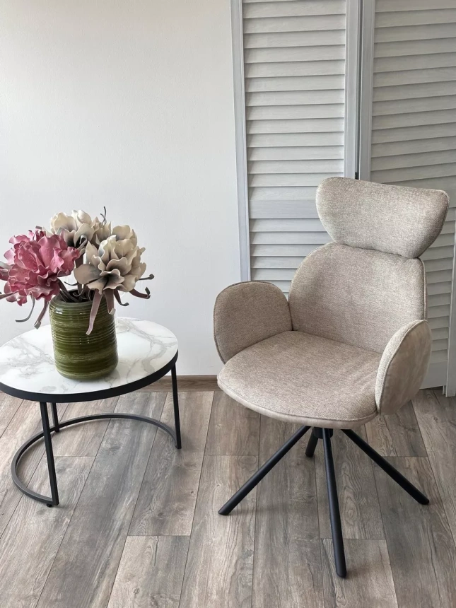 Стул Vardy, мягкий, поворотный, Brego-31 бежевый ткань, 7525-01 бежевый велюр, черный каркас